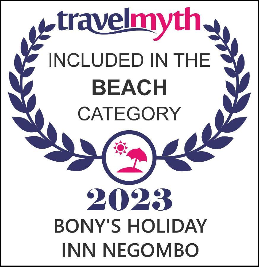 Bony'S Holiday Inn נגומבו מראה חיצוני תמונה